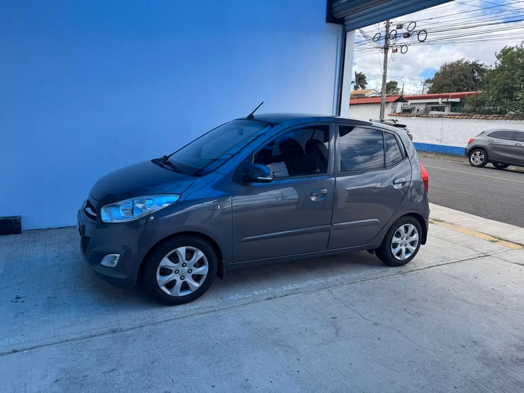 2013 Hyundai i10