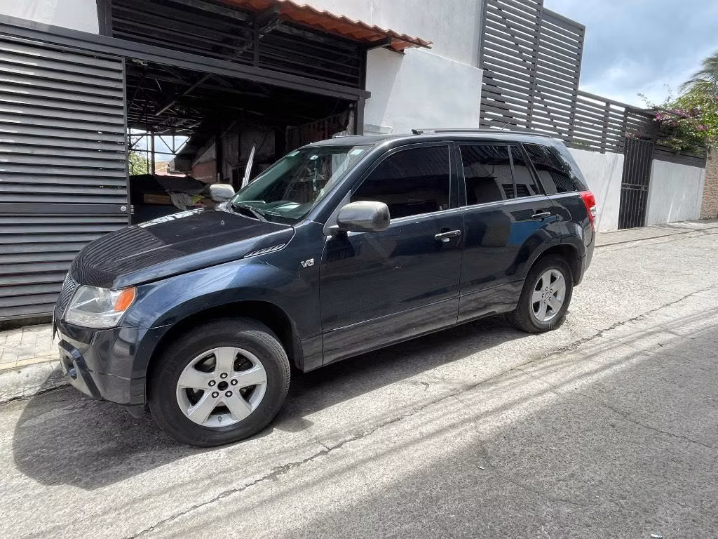 2008 Suzuki Grand Vitara