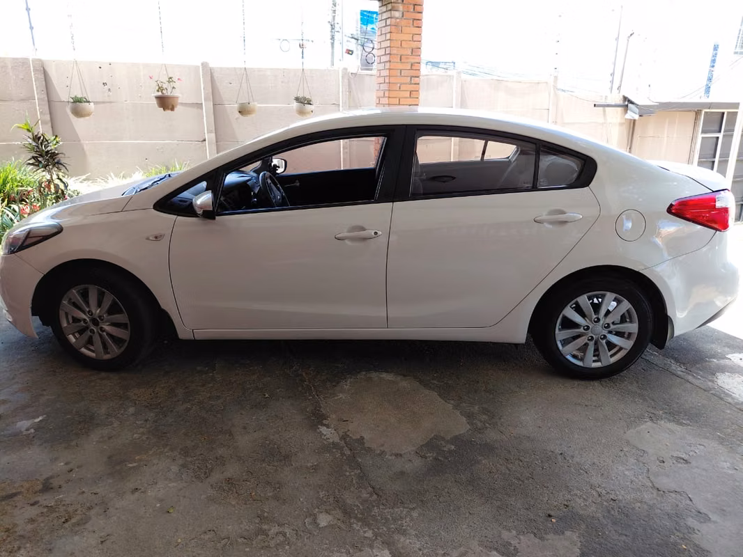 2017 Kia Cerato en Heredia
