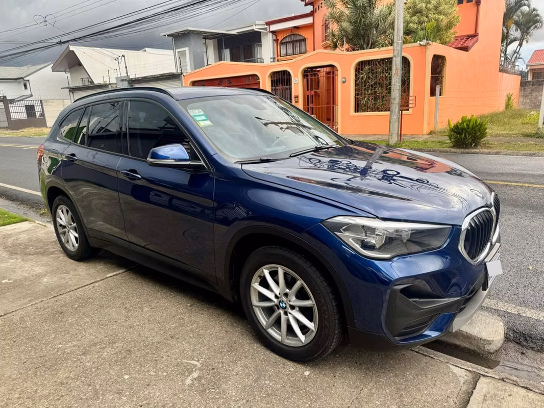 2020 BMW X1