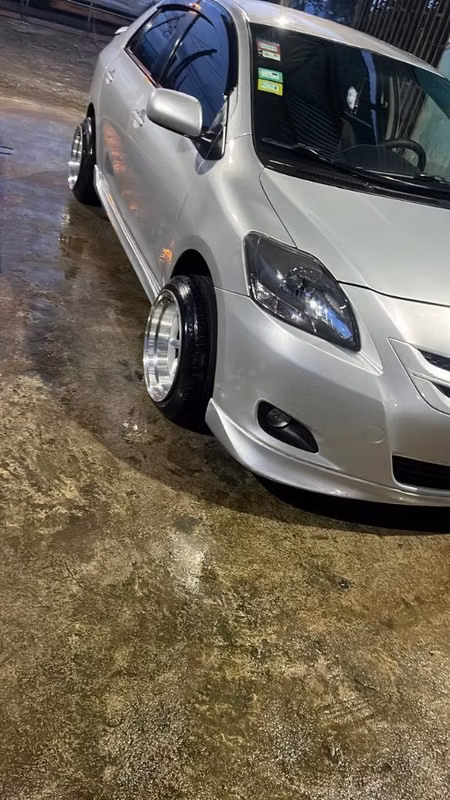 2007 Toyota Yaris