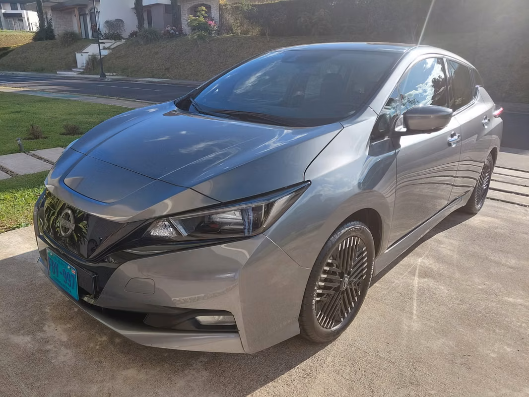 2024 Nissan Leaf