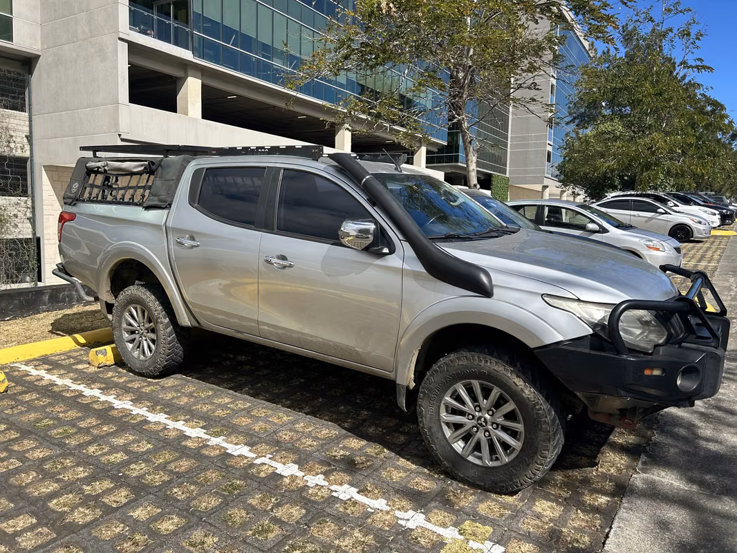 2017 Mitsubishi L 200