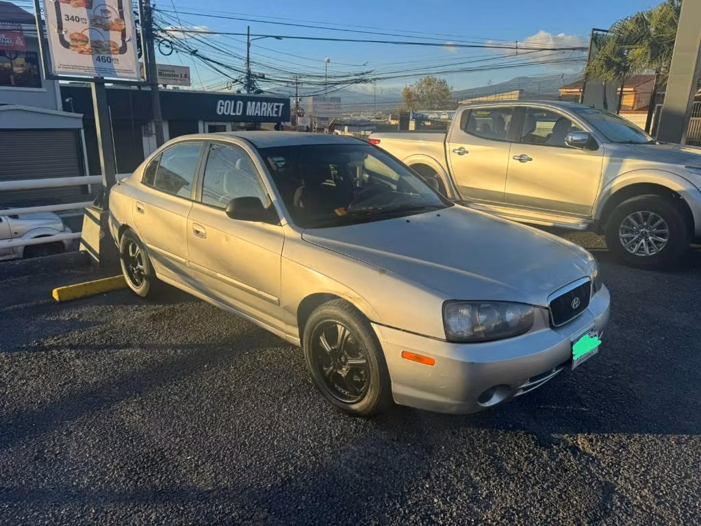 2002 Hyundai Elantra